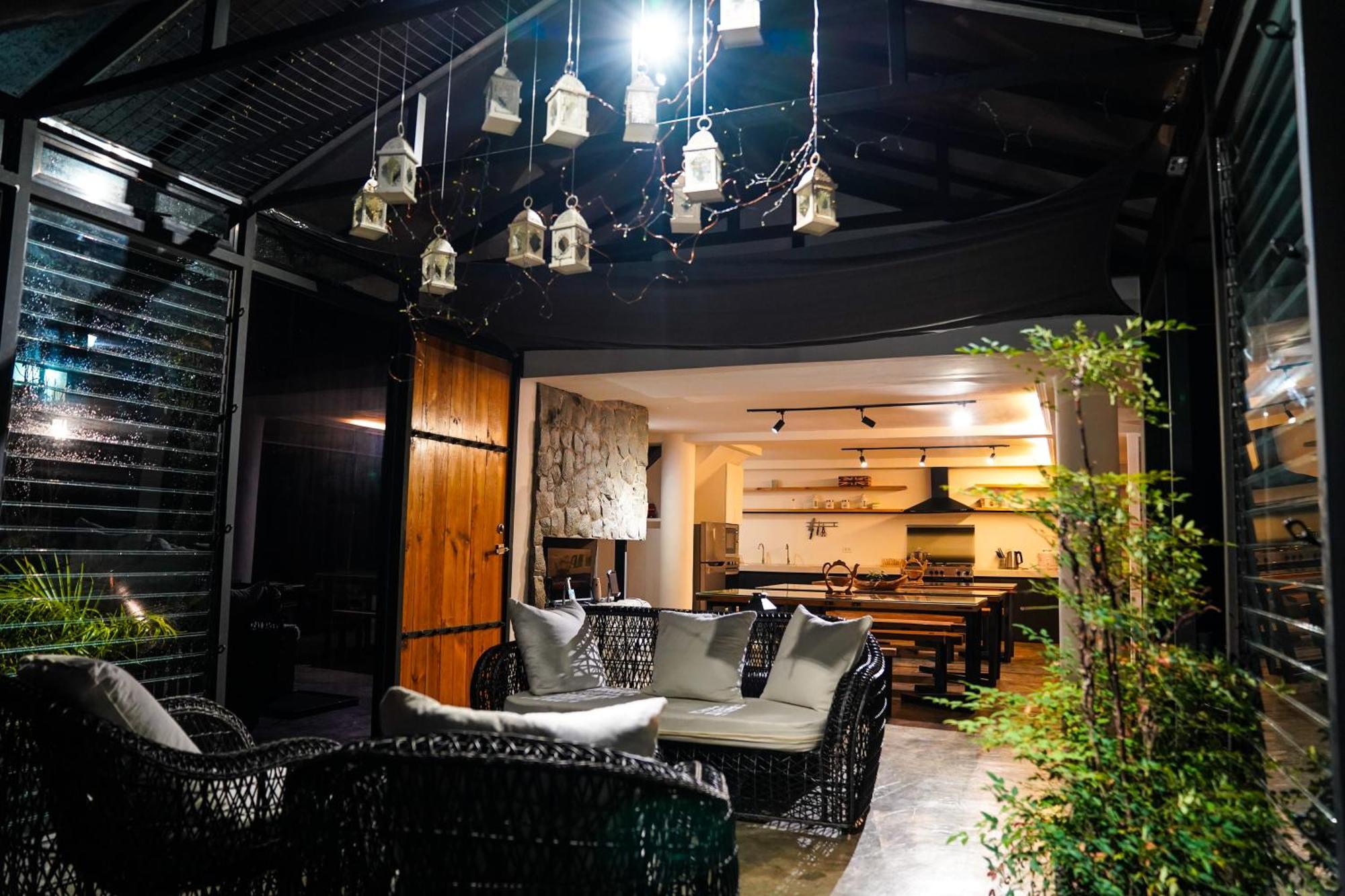 Villa Tudor In The Pines Baguio City Exterior foto